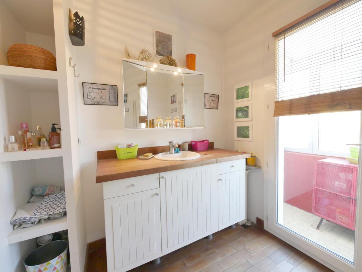 Chambre Avec Vue Notre Dame De La Garde Bed & Breakfast Marseille Luaran gambar